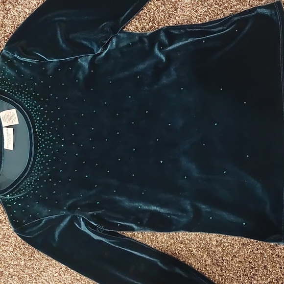 Jaclyn Smith Classic Top - Picture 5 of 8